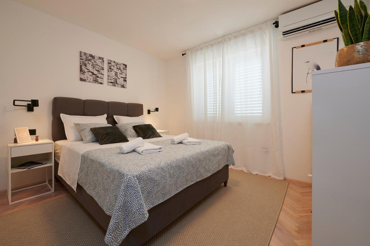Apartman Miro - Center Of Trogir Exterior foto