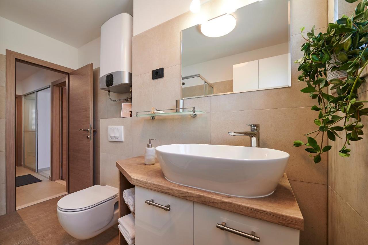 Apartman Miro - Center Of Trogir Exterior foto